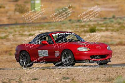 media/Jun-01-2025-CalClub SCCA (Sun) [[eae223c5dd]]/Group 1/Track Event 5/